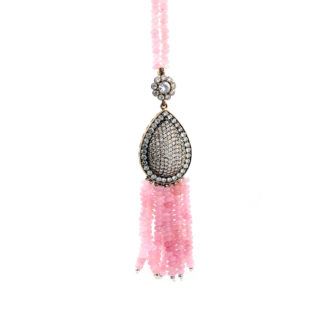 Colar em Quatzo Rosa